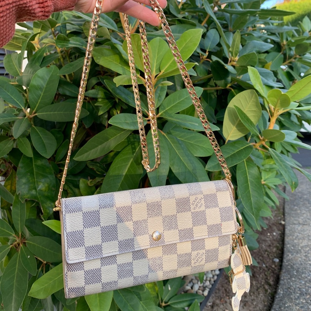 Authentic Louis Vuitton Wallet on Chain 🤎
